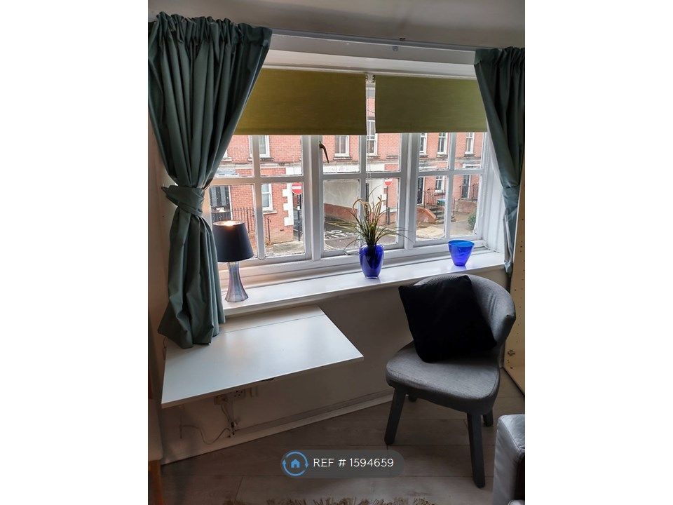 Studio to rent in Surrey St, Littlehampton BN17 Zoopla