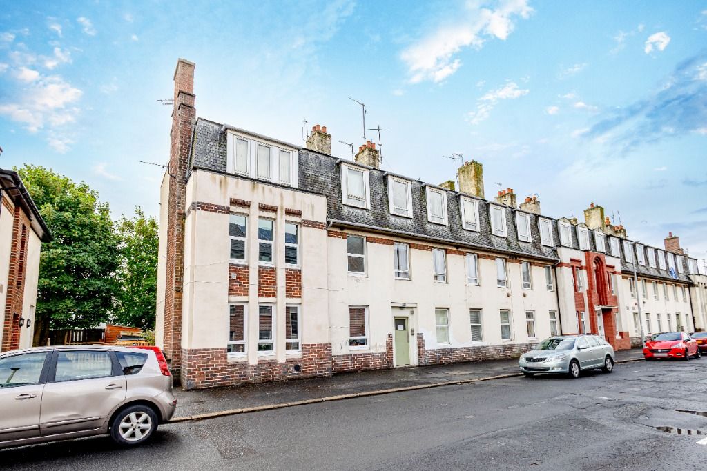 2 bed flat for sale in Elba Street, Ayr, South Ayrshire KA8 Zoopla