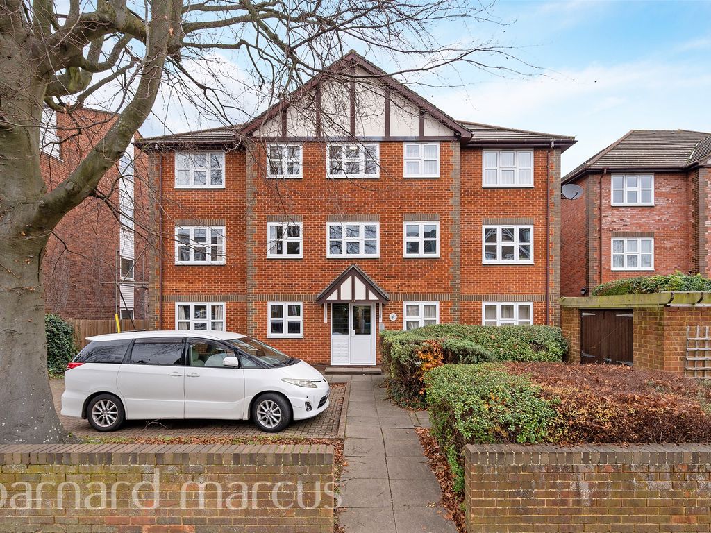 1 bed flat for sale in Mulgrave Road, Belmont, Sutton SM2, £250,000