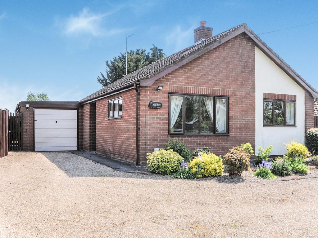 2 bed detached bungalow for sale in Main Road, West Keal, Spilsby PE23 Zoopla