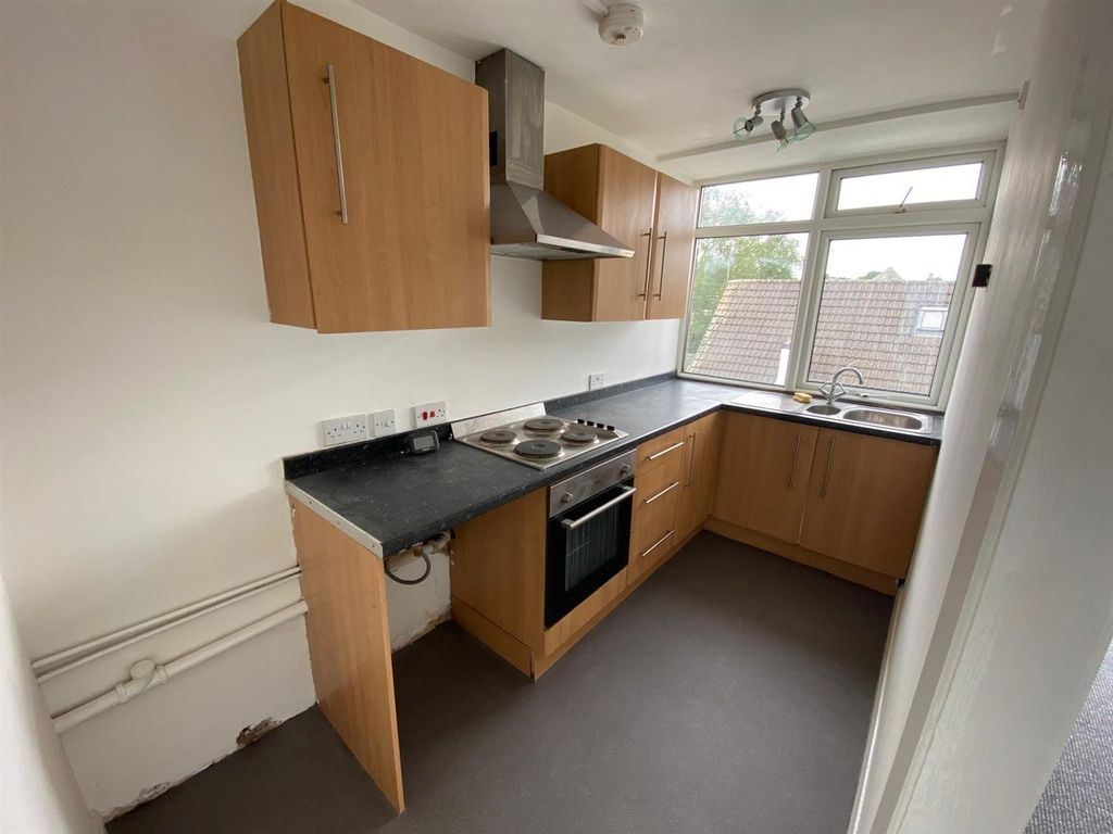 1 bed flat to rent in Hornby Court, Bromborough, Wirral CH62 Zoopla