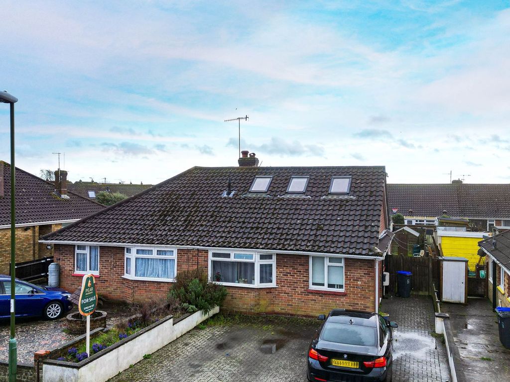 4 bed semidetached house for sale in Crown Road, ShorehamBySea BN43