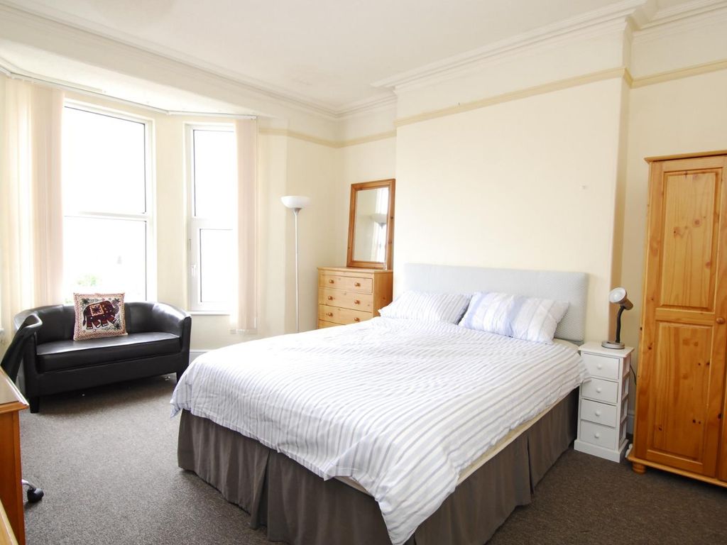 4 bed property to rent in Sea View Avenue PL4 Zoopla