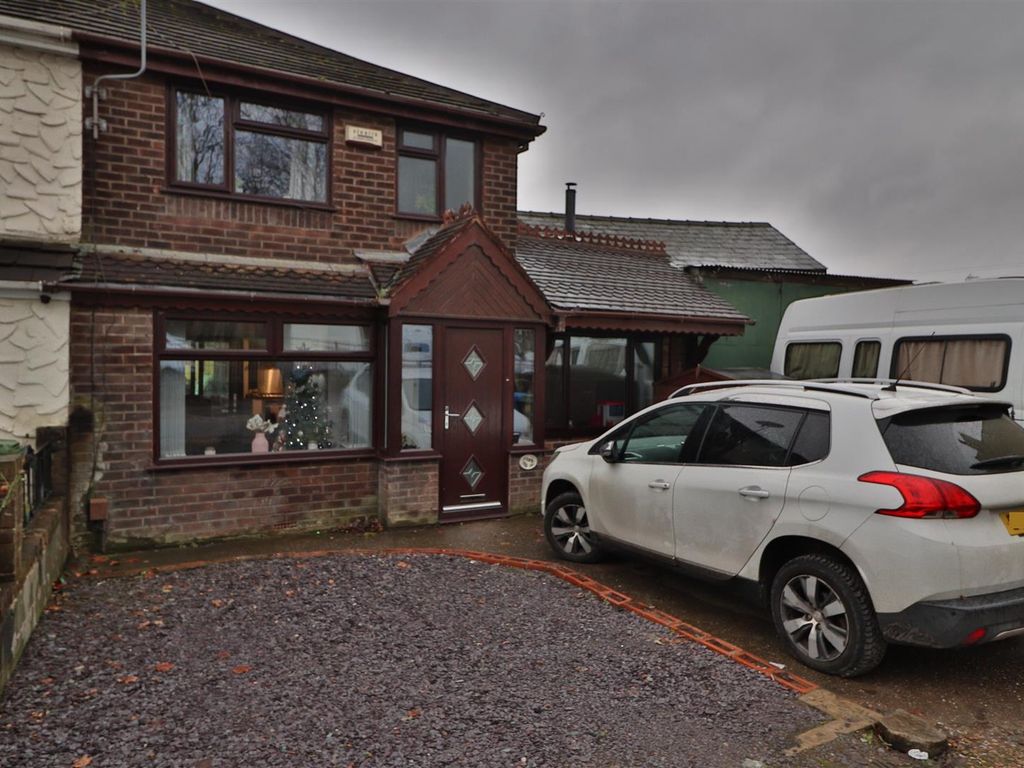 3 bed semidetached house to rent in Manchester Road, Woolston, Warrington WA1, £1,100 pcm Zoopla