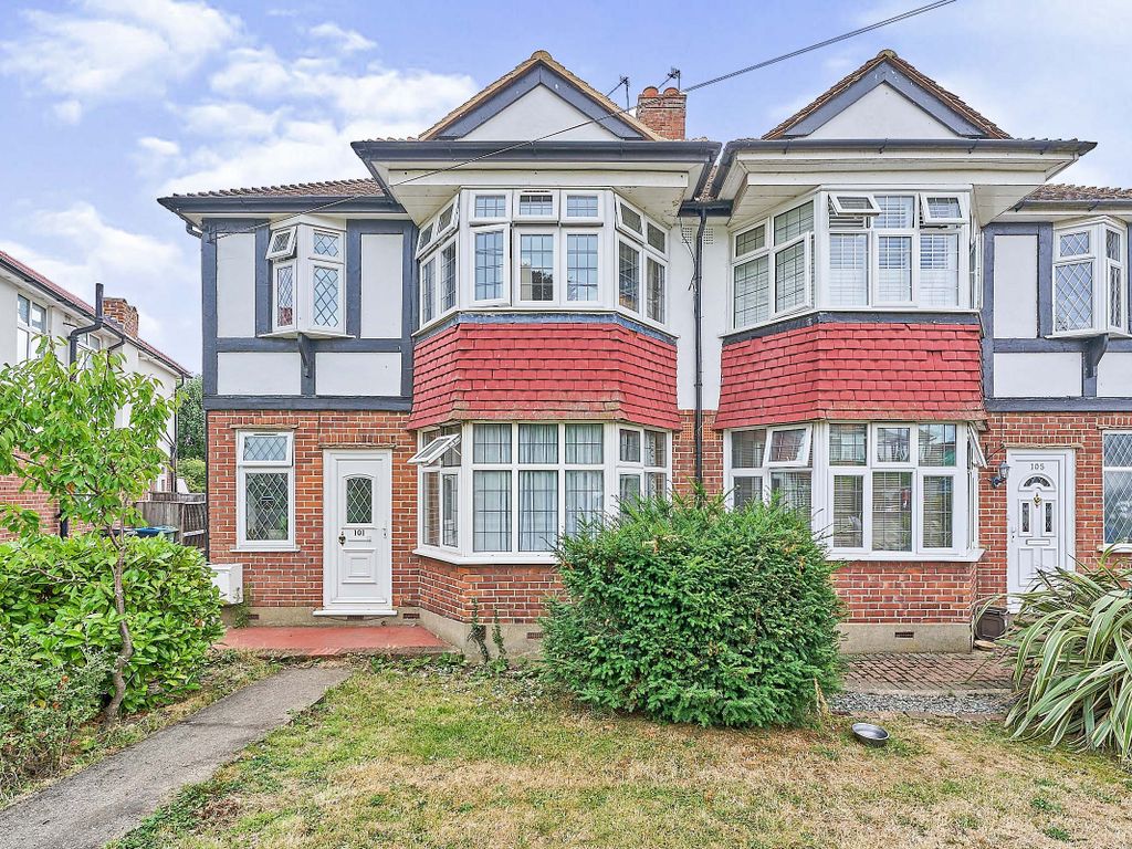 Vale Crescent, Roehampton Vale SW15  