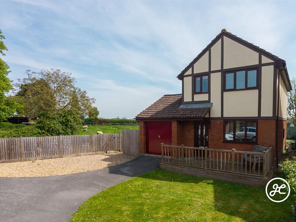 3 bed detached house for sale in Grays Avenue, Westonzoyland, Bridgwater TA7, £299,950 Zoopla