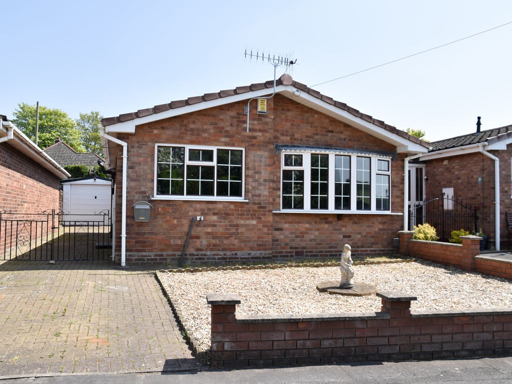 3 bed detached bungalow for sale in Ramage Grove, Lightwood, StokeOn
