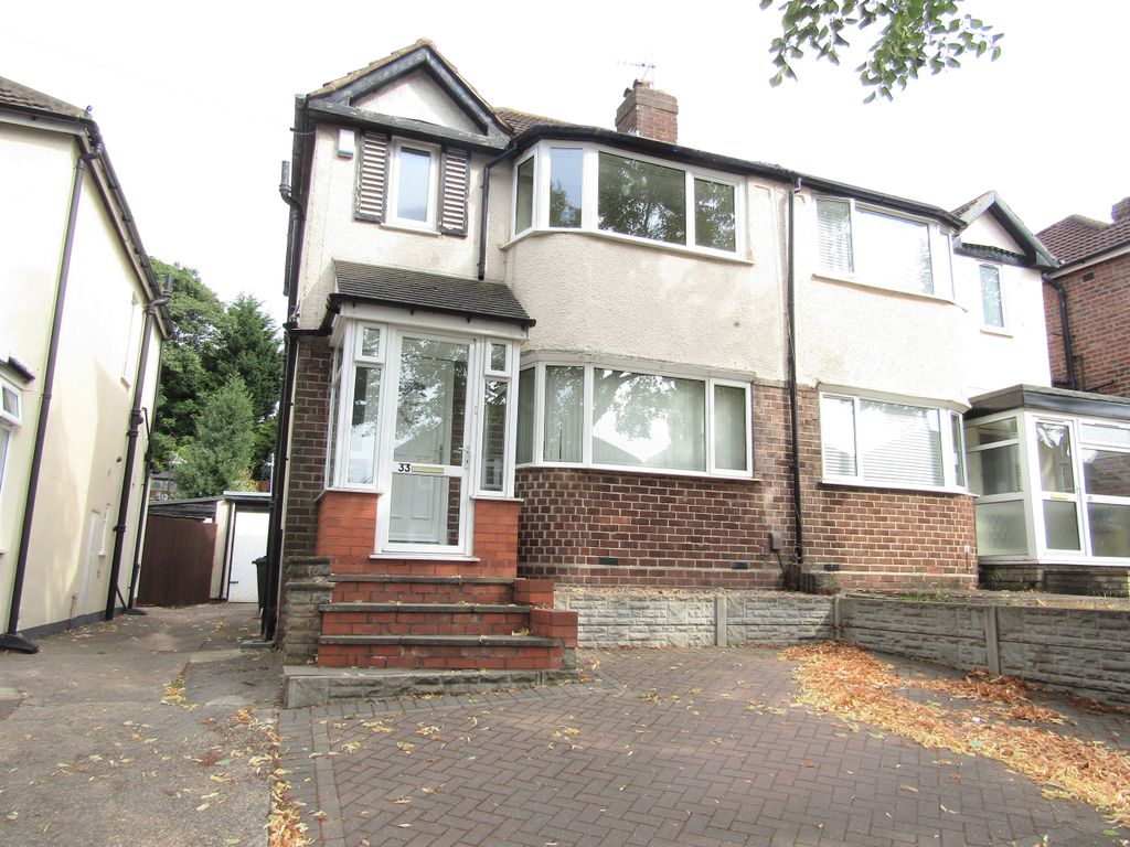 3 bed semidetached house to rent in Burnham Road, Great Barr