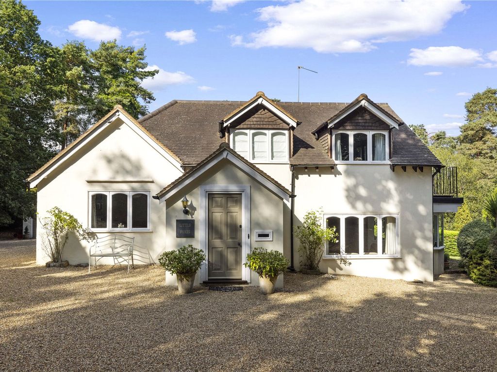 5 bed detached house for sale in Gong Hill Drive, Lower Bourne, Farnham