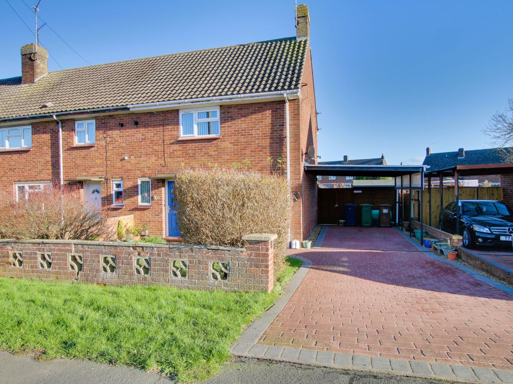 3 bed end terrace house for sale in Elliott Road, March PE15, £210,000