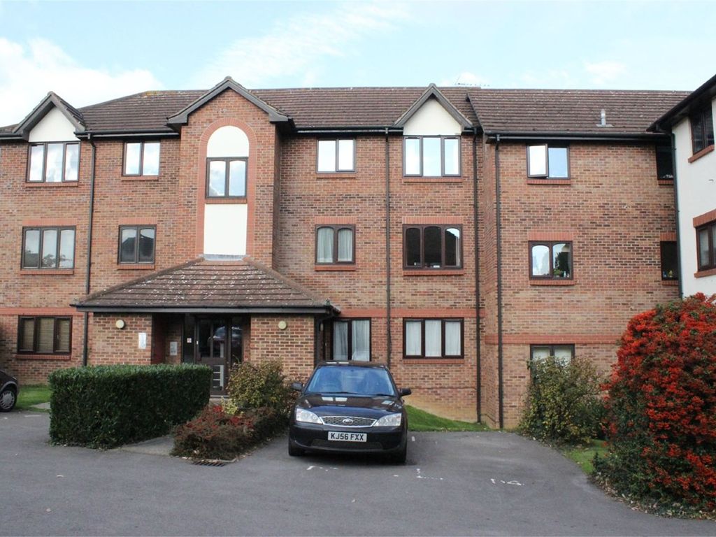 1 bed flat to rent in Littlebrook Avenue, Burnham SL2 Zoopla