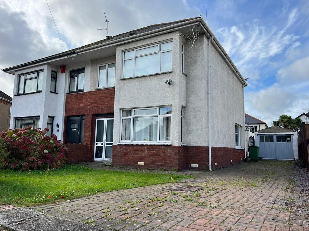 3 bed semidetached house for sale in Coed Glas Road, Llanishen