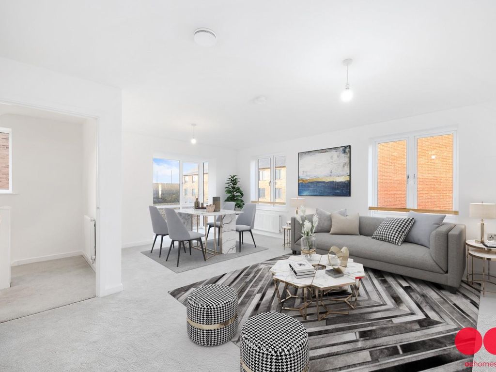 3 bed end terrace house to rent in Railway View, Rainham RM13, £2,500