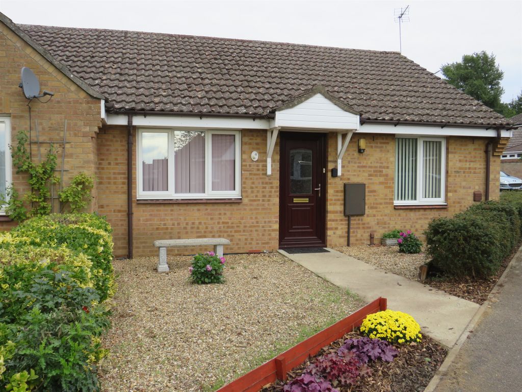 2 bed terraced bungalow for sale in The Orchard, Brandon IP27 Zoopla