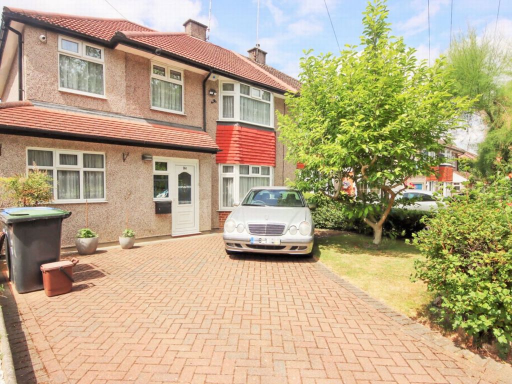 4 bed semidetached house for sale in Lonsdale Drive, Oakwood EN2 Zoopla