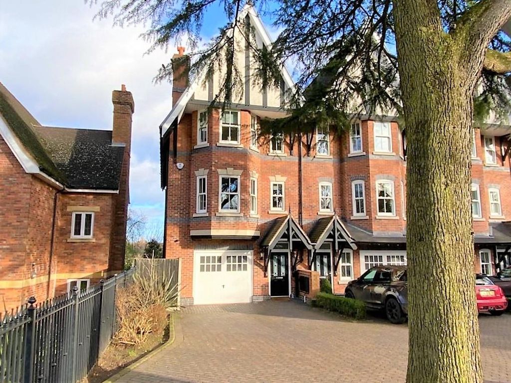 5 bed property for sale in Lichfield Road, Four Oaks, Sutton Coldfield