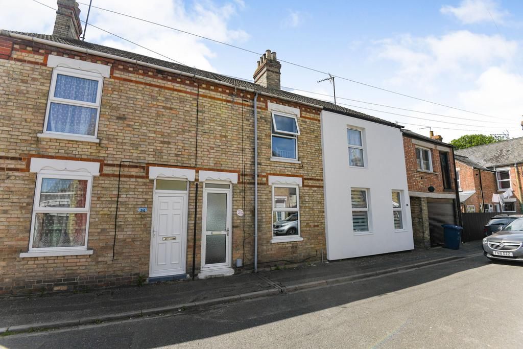 2 Bed Terraced House For Sale In Cannon Terrace Wisbech Pe13 £140 000