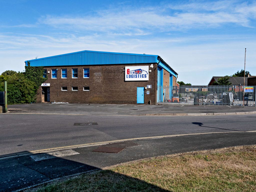 Industrial to let in Unit 4 Headlands Trading Estate, Headlands Grove