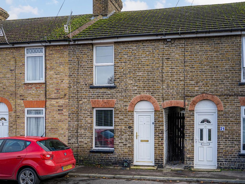 2 bed terraced house for sale in Cyprus Road, Faversham ME13 Zoopla