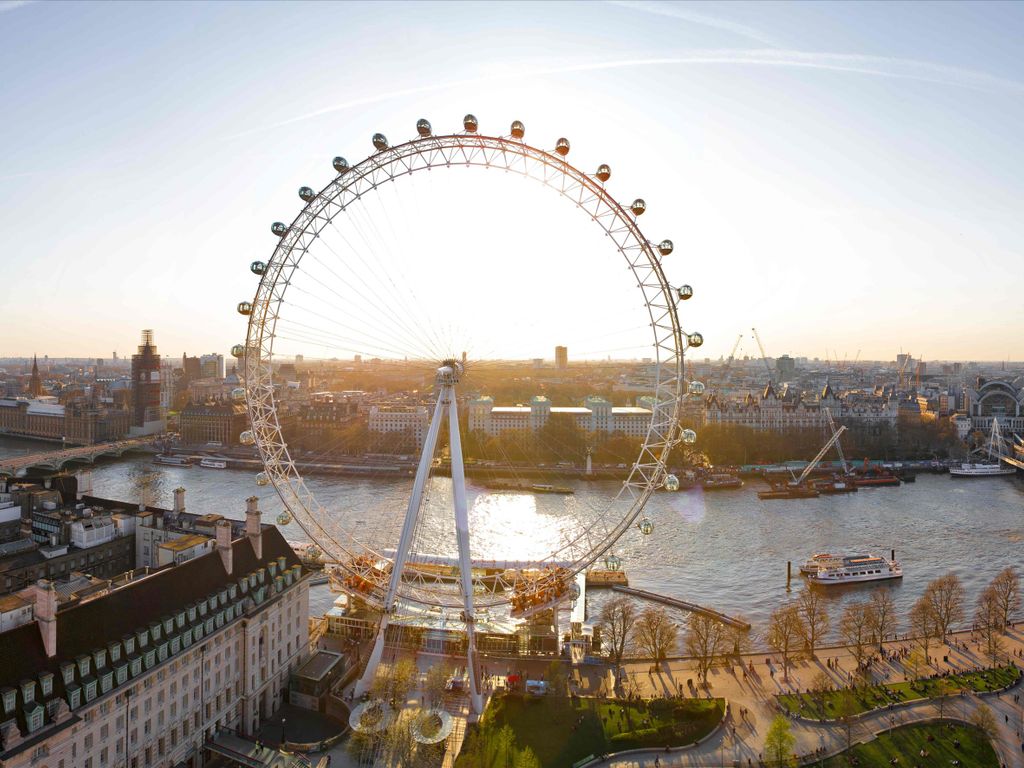 4 bed flat for sale in Southbank Place, Belvedere Road, London SE1, £