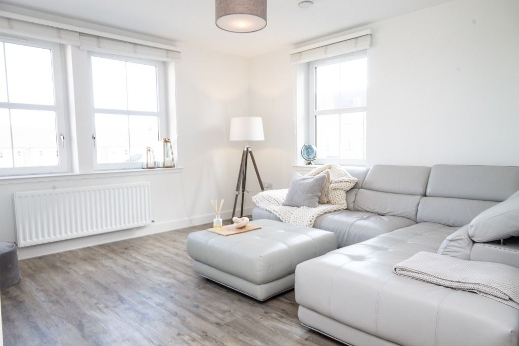 2 bed flat to rent in Charleston Road North, Cove Bay, Aberdeen AB12, £