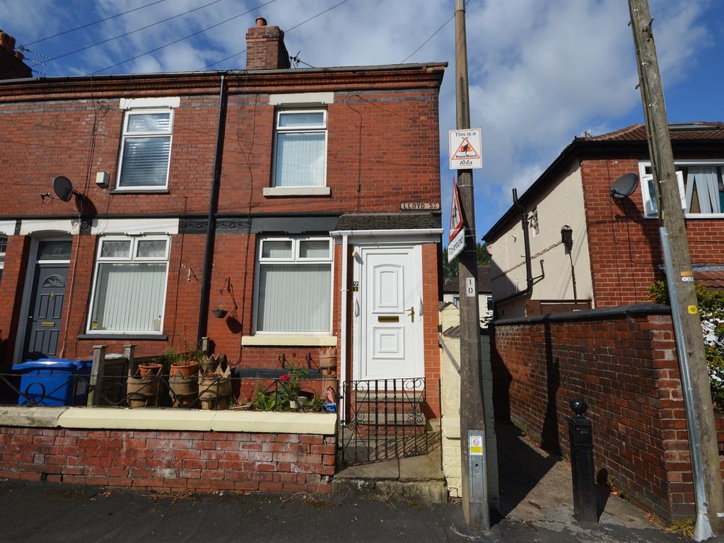 2 bed terraced house for sale in Lloyd Street, Stockport SK4 Zoopla