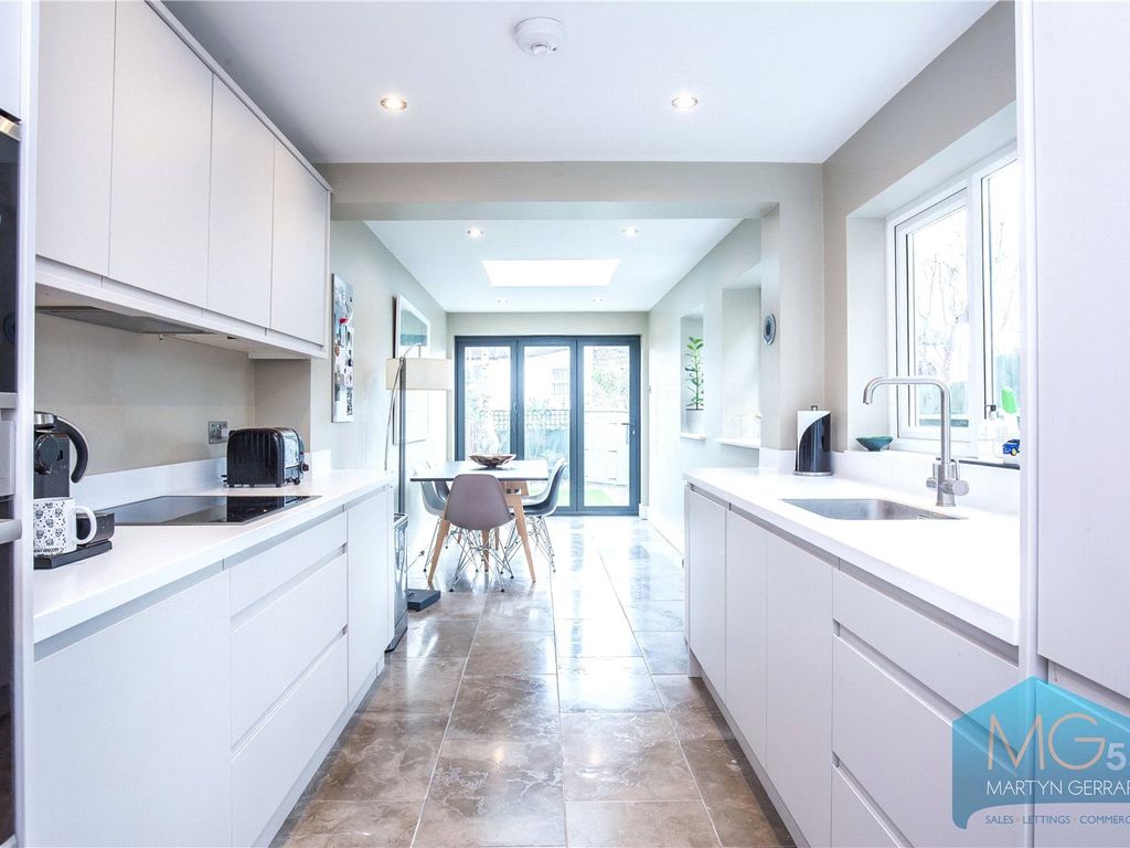 3 bed terraced house for sale in Livingstone Road, Bounds Green, London