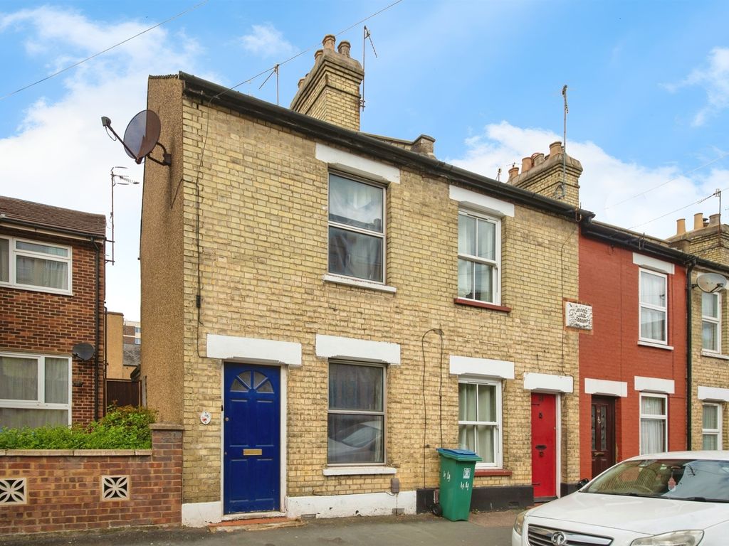 2 bed end terrace house for sale in Westland Road, Watford WD17, £