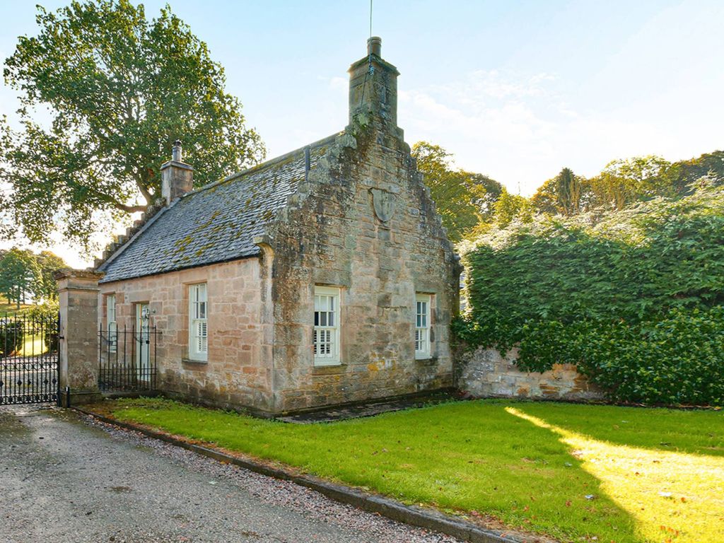 3 bed detached house for sale in Whitemoss Road, Kirknewton, West