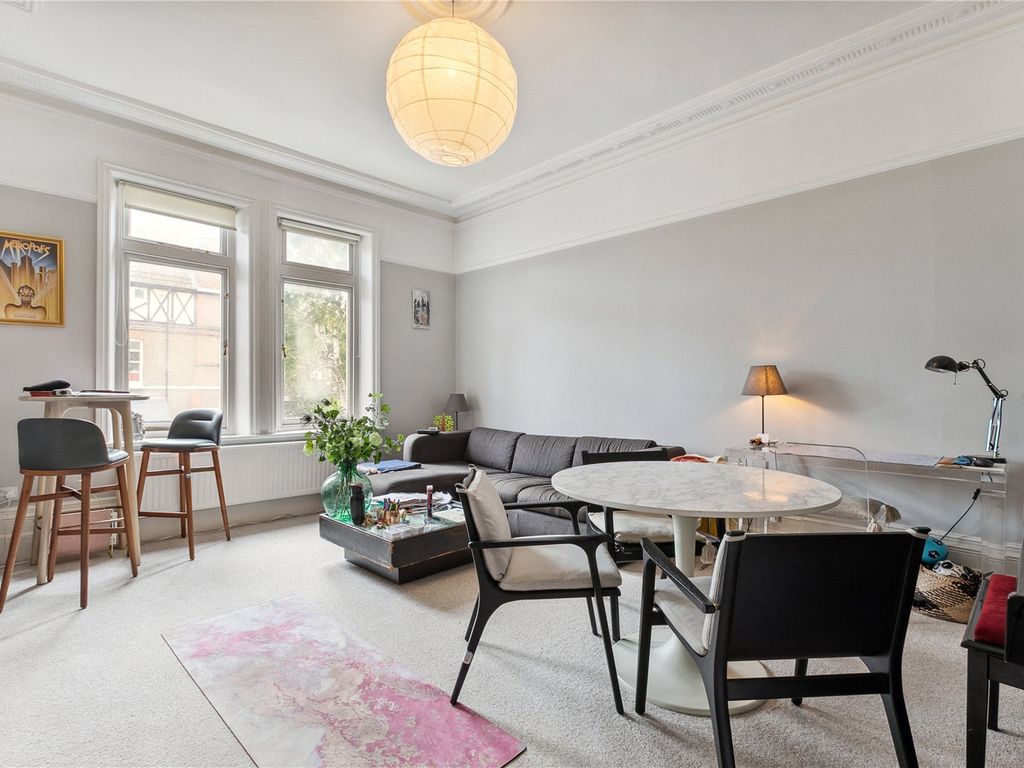 Dean Road, London NW2  