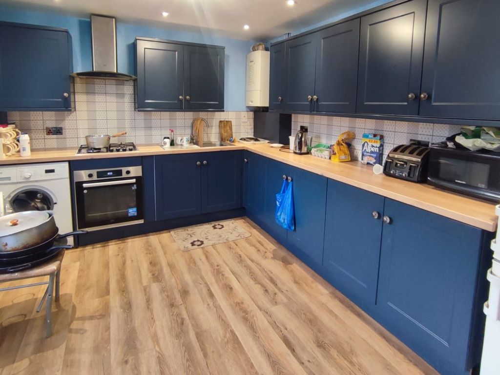 1 bed end terrace house to rent in Clydach Street, Cardiff CF11, £550