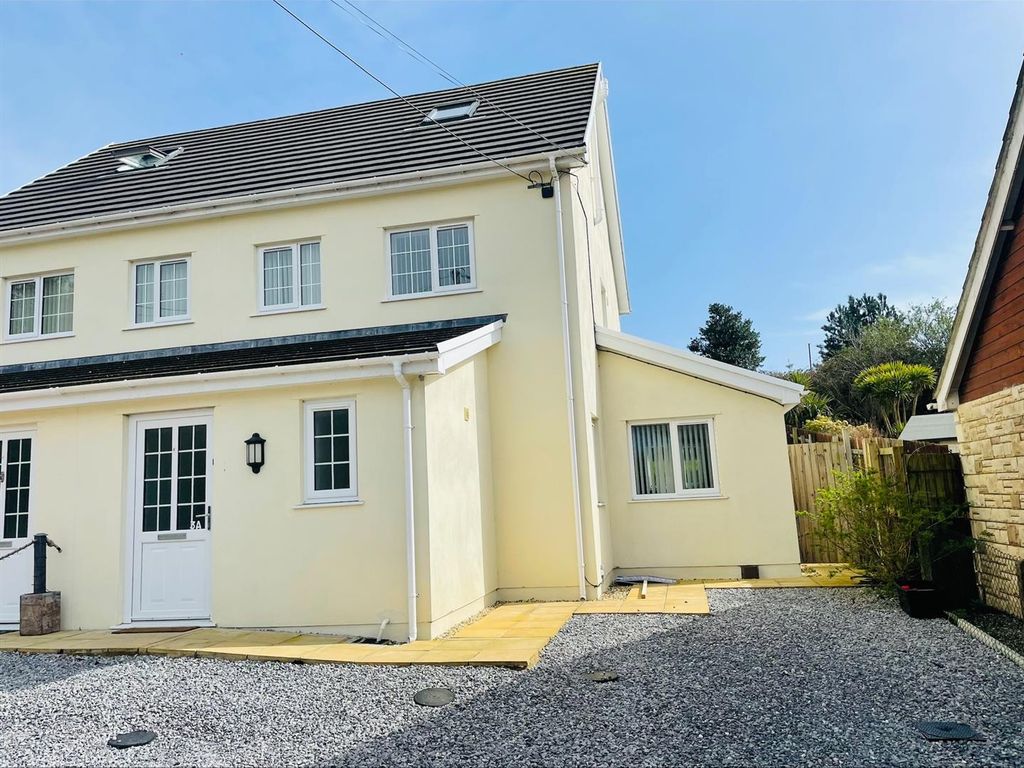 3 bed semidetached house for sale in Bro Deri, Burry Port SA16 Zoopla