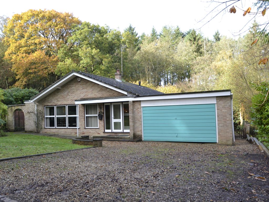 3 bed bungalow for sale in Drove Lane, Cold Ash, Thatcham RG18 Zoopla