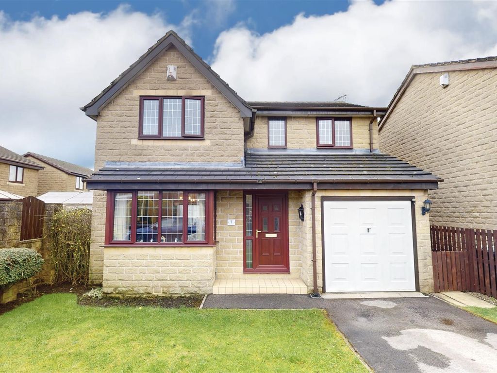 4 bed detached house for sale in Ash Croft, Wibsey, Bradford BD6, £