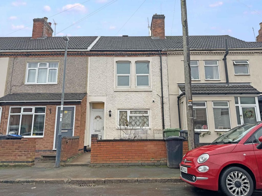 3 bed terraced house to rent in Winfield Street, Rugby CV21, £1,100 pcm
