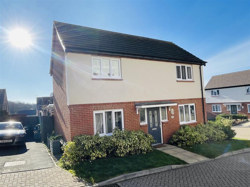 Saxon Rise 3 bed detached house for sale in Nowells Close, Saxon Rise, Nuneaton ...