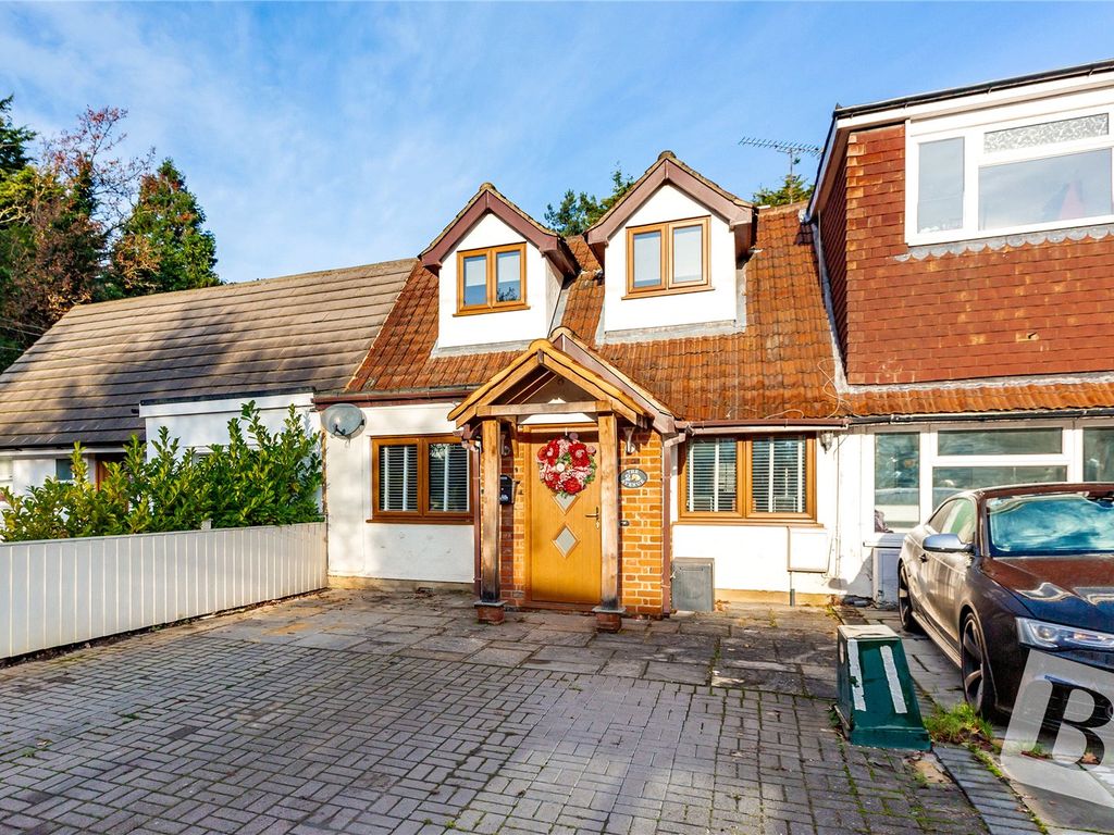 3 bed terraced house for sale in The Avenue, Frog Street, Kelvedon Hatch, Brentwood CM15, £