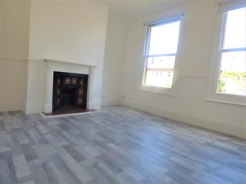 2 bed flat to rent in Alexandra Drive, London SE19, £1,695 pcm Zoopla