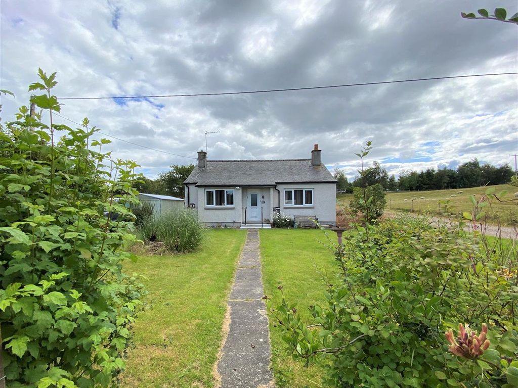 2 bed detached bungalow for sale in Mosstowie, Elgin IV30, £140,000