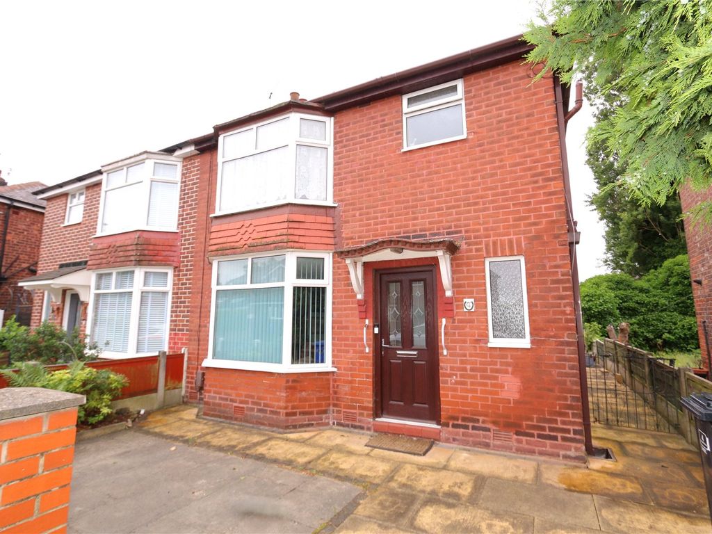 3 bed semidetached house for sale in Arnold Drive, Droylsden