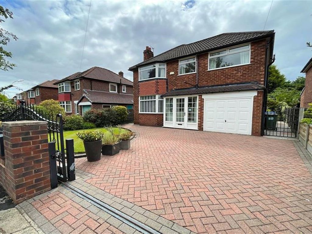 3 bed detached house for sale in Norris Road, Sale M33 Zoopla