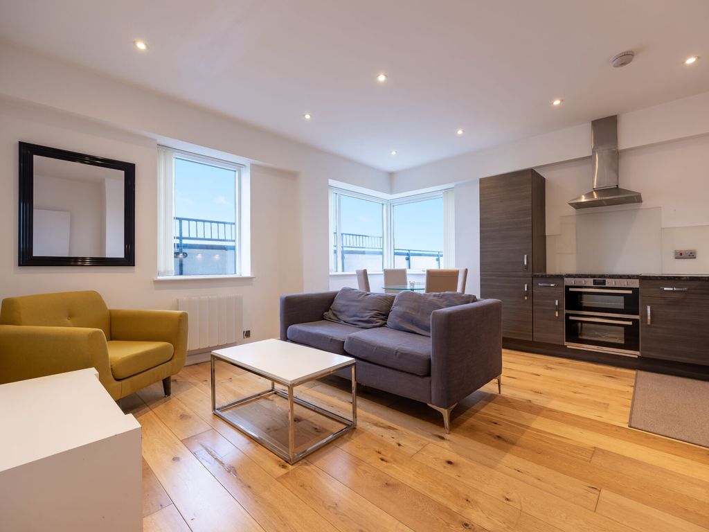 1 bed flat for sale in Union House, Clayton Road, Hayes, London UB3 Zoopla