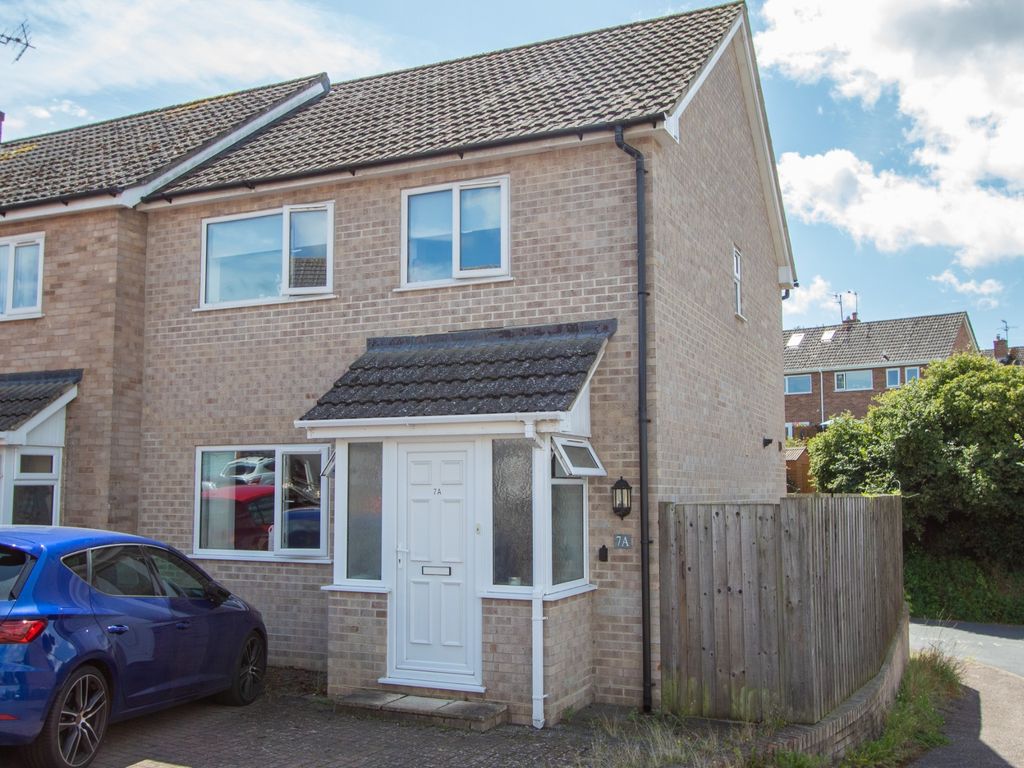 3 bed end terrace house for sale in Slade Close, Ottery St. Mary EX11