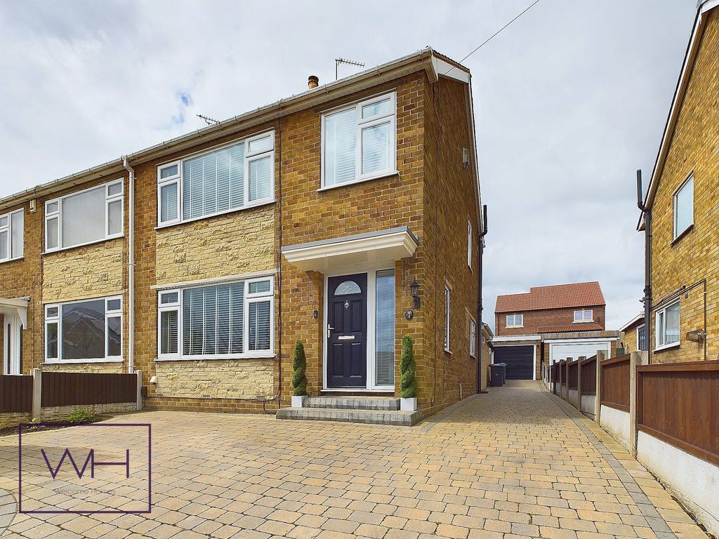 3 bed semidetached house for sale in Norbreck Crescent, Warmsworth