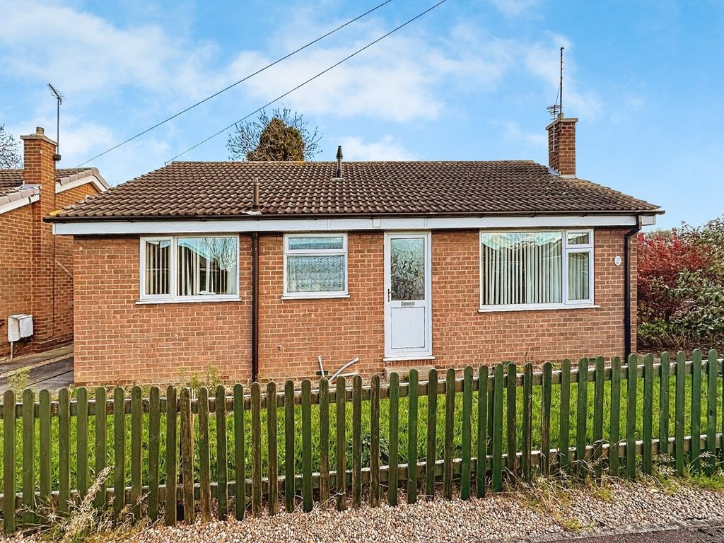 3 bed bungalow to rent in Chestnut Drive, Hemingbrough, Selby, North