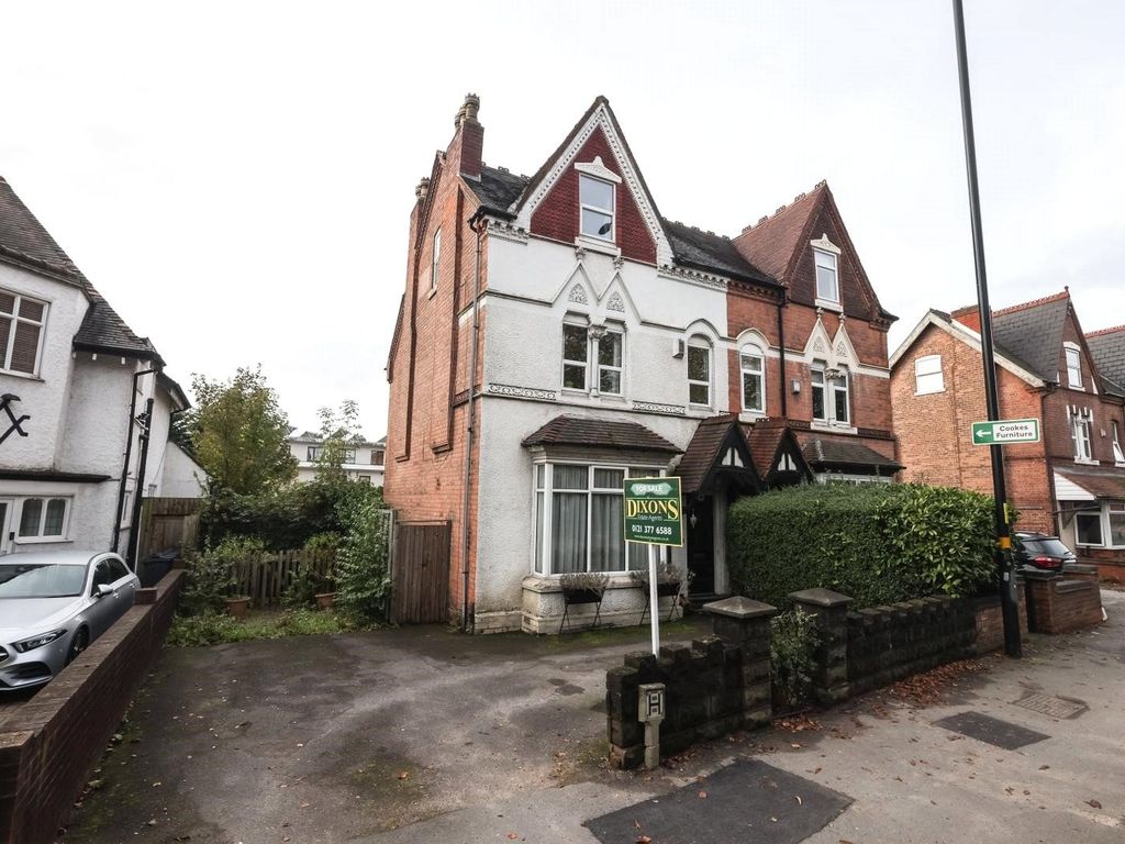 5 bed semidetached house for sale in Chester Road, Sutton Coldfield