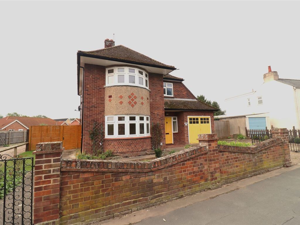 3 bed detached house to rent in Fordham Road, Soham, Ely CB7, £1,350