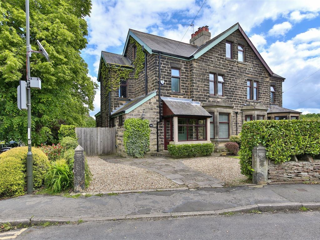 5 bed semidetached house for sale in Holymoor Road, Holymoorside