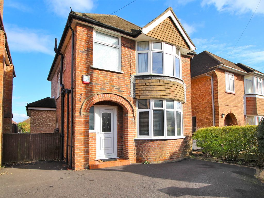 3 bed detached house for sale in Waltham Avenue, Guildford, Surrey GU2