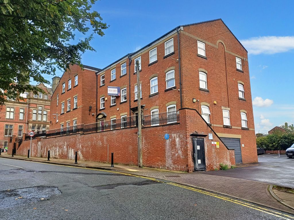 6 bed end terrace house for sale in Fishergate Court, Fishergate